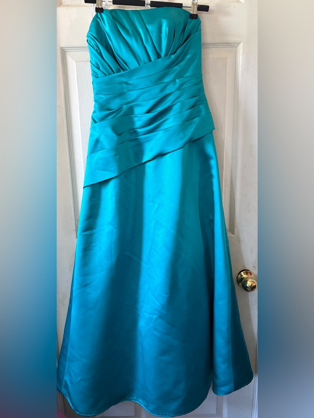 DaVinci Turquoise A-Line Satin Skirt with Asymmetrical Ruched Waist